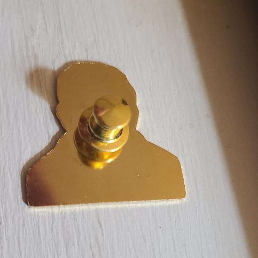 J.P. Jean-Pierre Papin French Soccer Vintage Lapel Pin - Picture 3 of 4